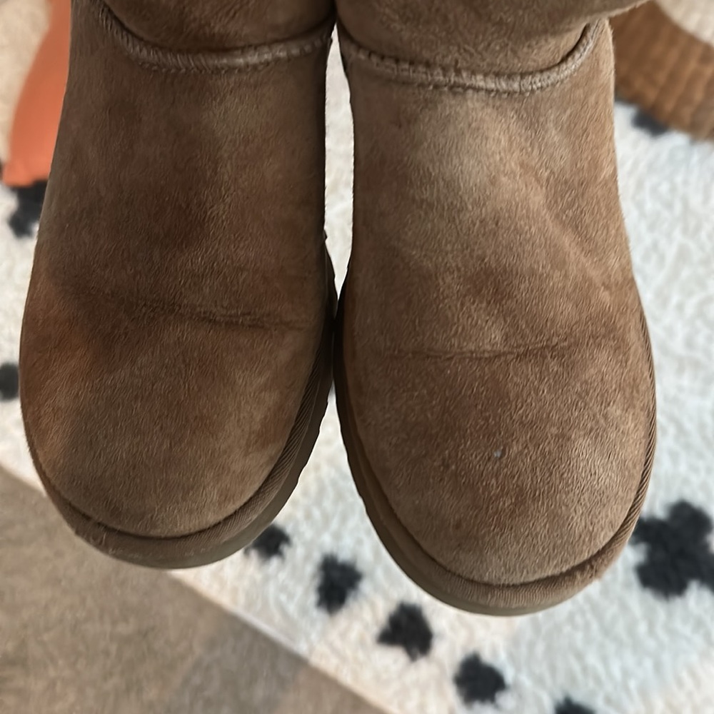 Ugg Mini Bailey Button Chestnut - image 8
